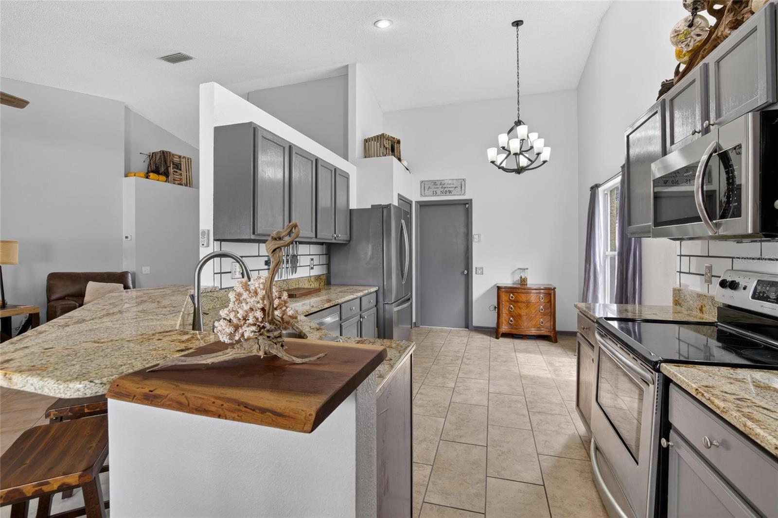 SOUTH POINTE PH 3A 3B - Residential
