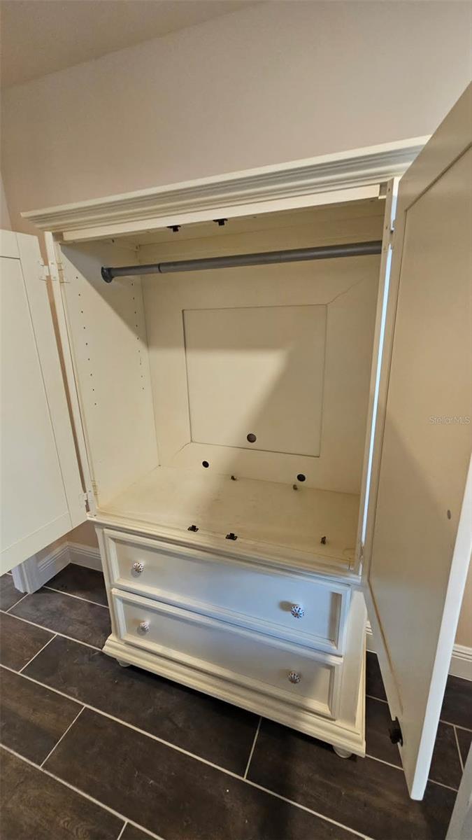 CAMPHOR HEIGHTS SUB - Residential Lease