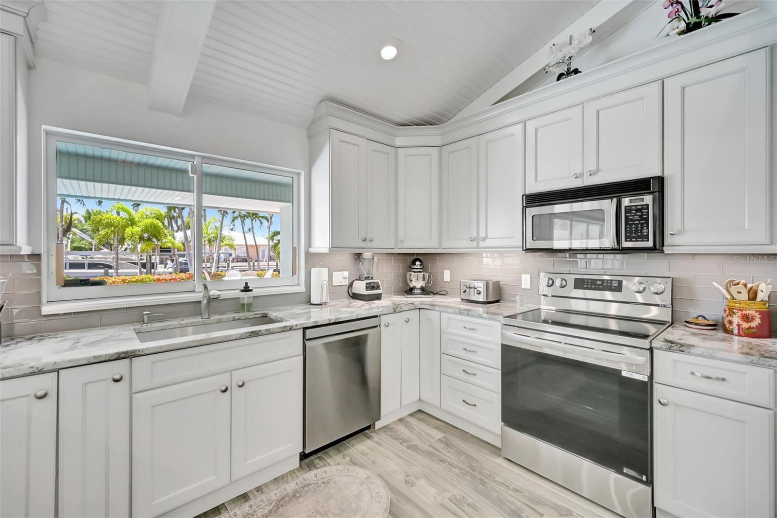 KEY ROYALE 1ST ADD - Residential