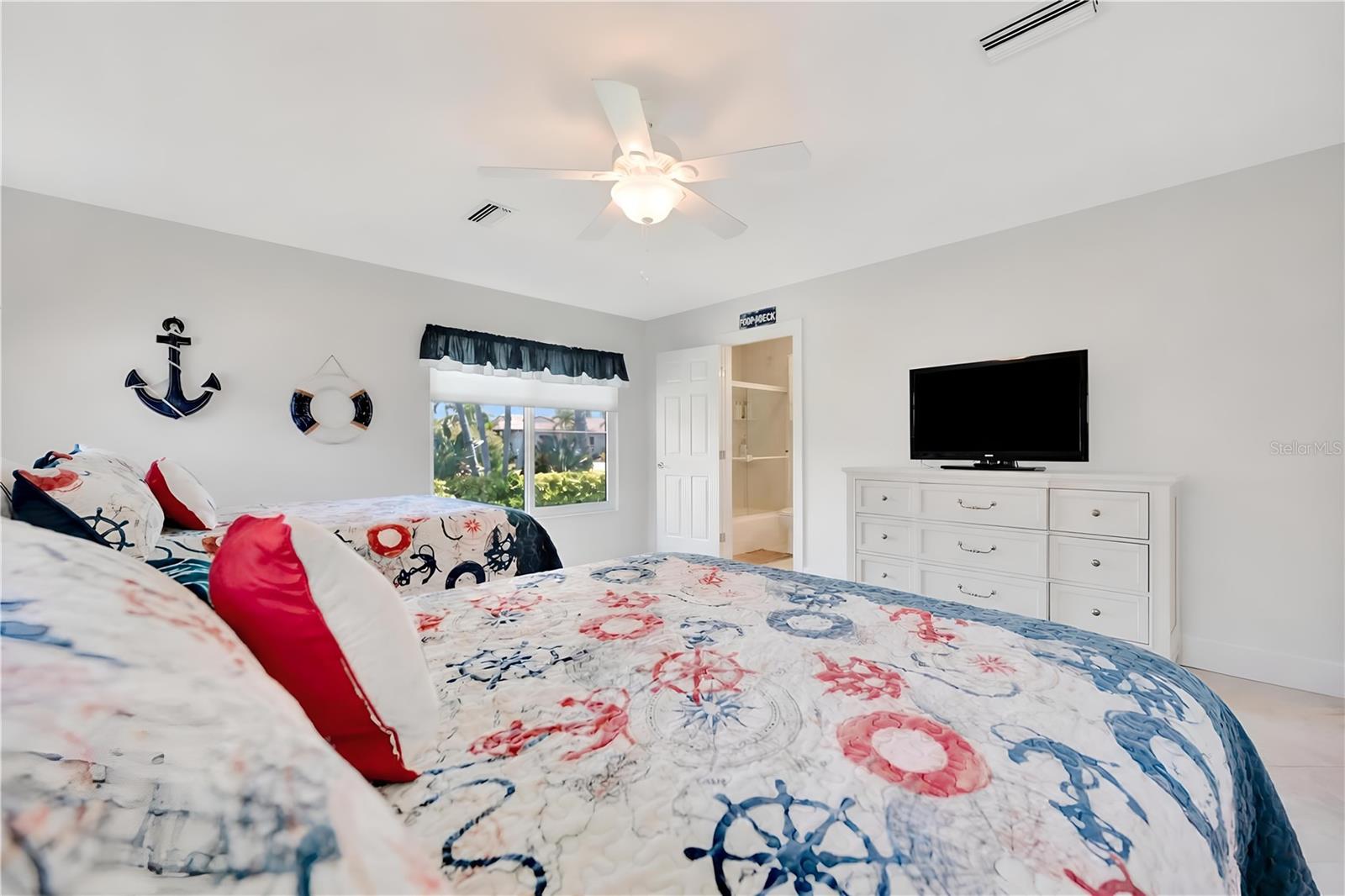 KEY ROYALE 1ST ADD - Residential