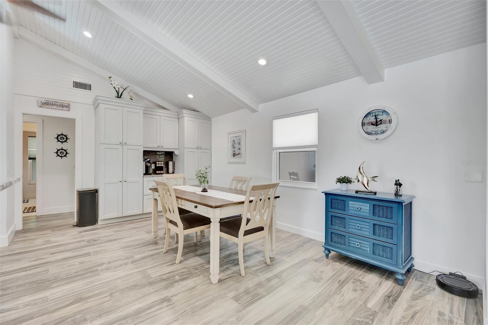 KEY ROYALE 1ST ADD - Residential