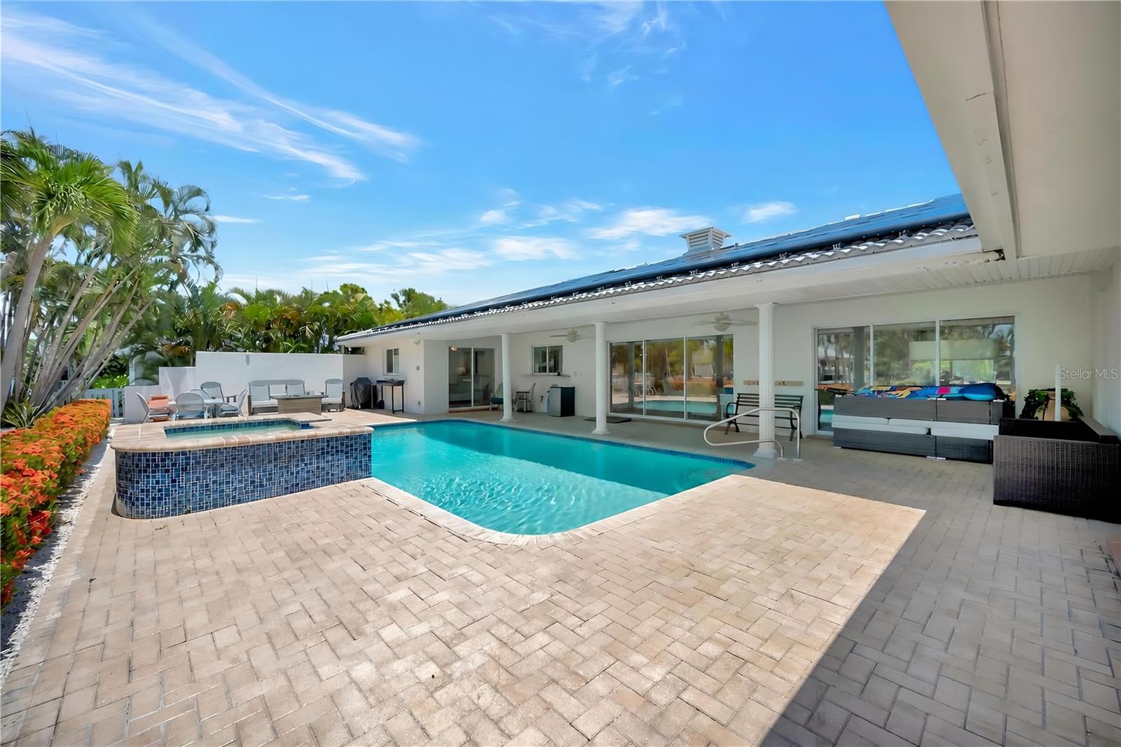 KEY ROYALE 1ST ADD - Residential
