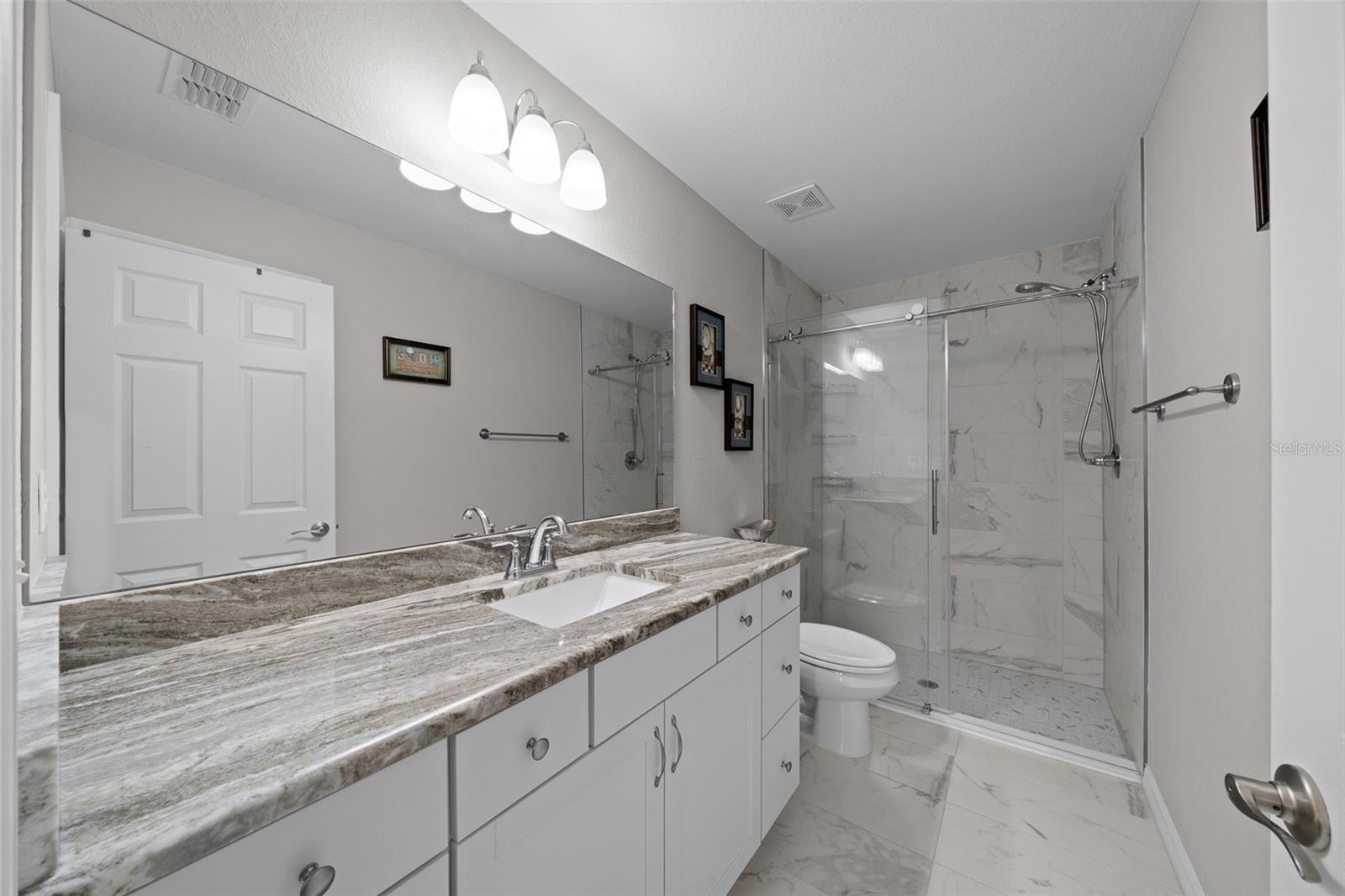 ROLLING RANCH ESTATE - Residential