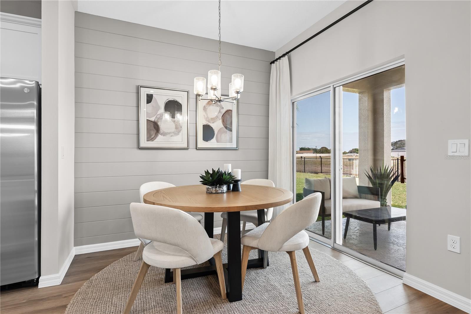 SCENIC TERRACE - Residential