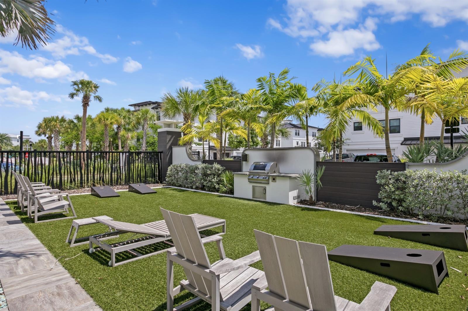 INLET SHORE TWNHMS PH 2A & 2B - Residential