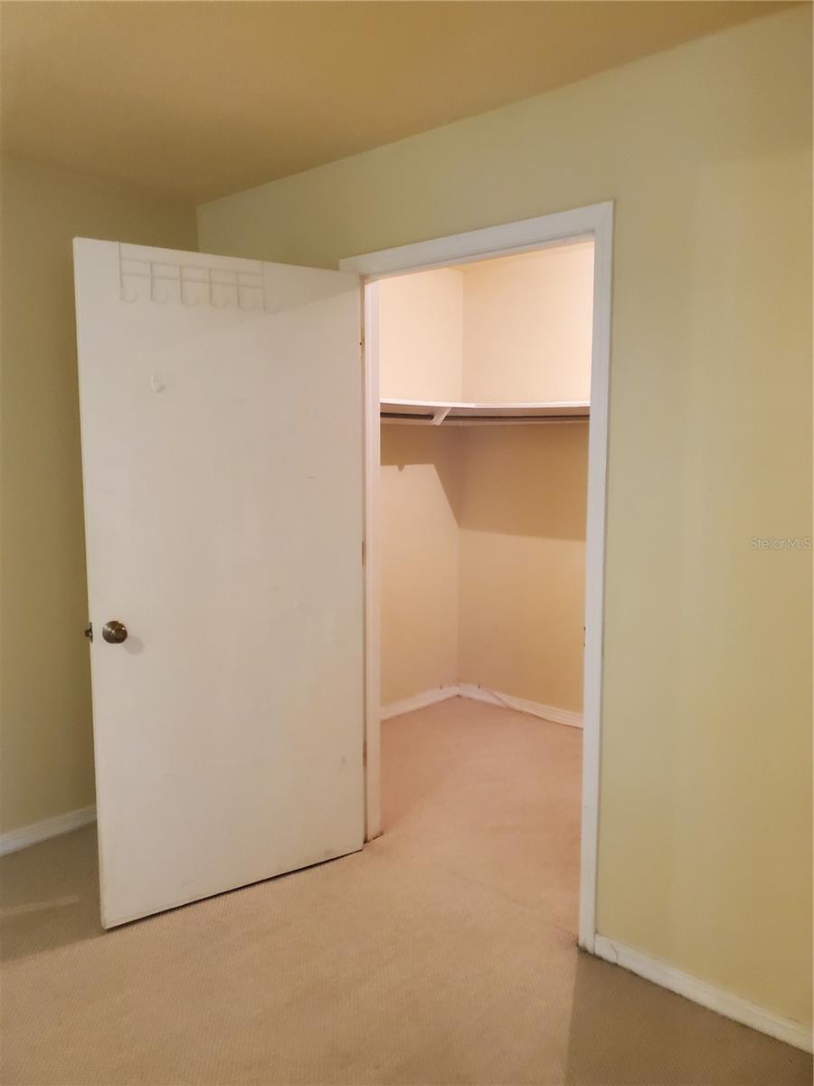 LES CHATEAUX CONDO - Residential
