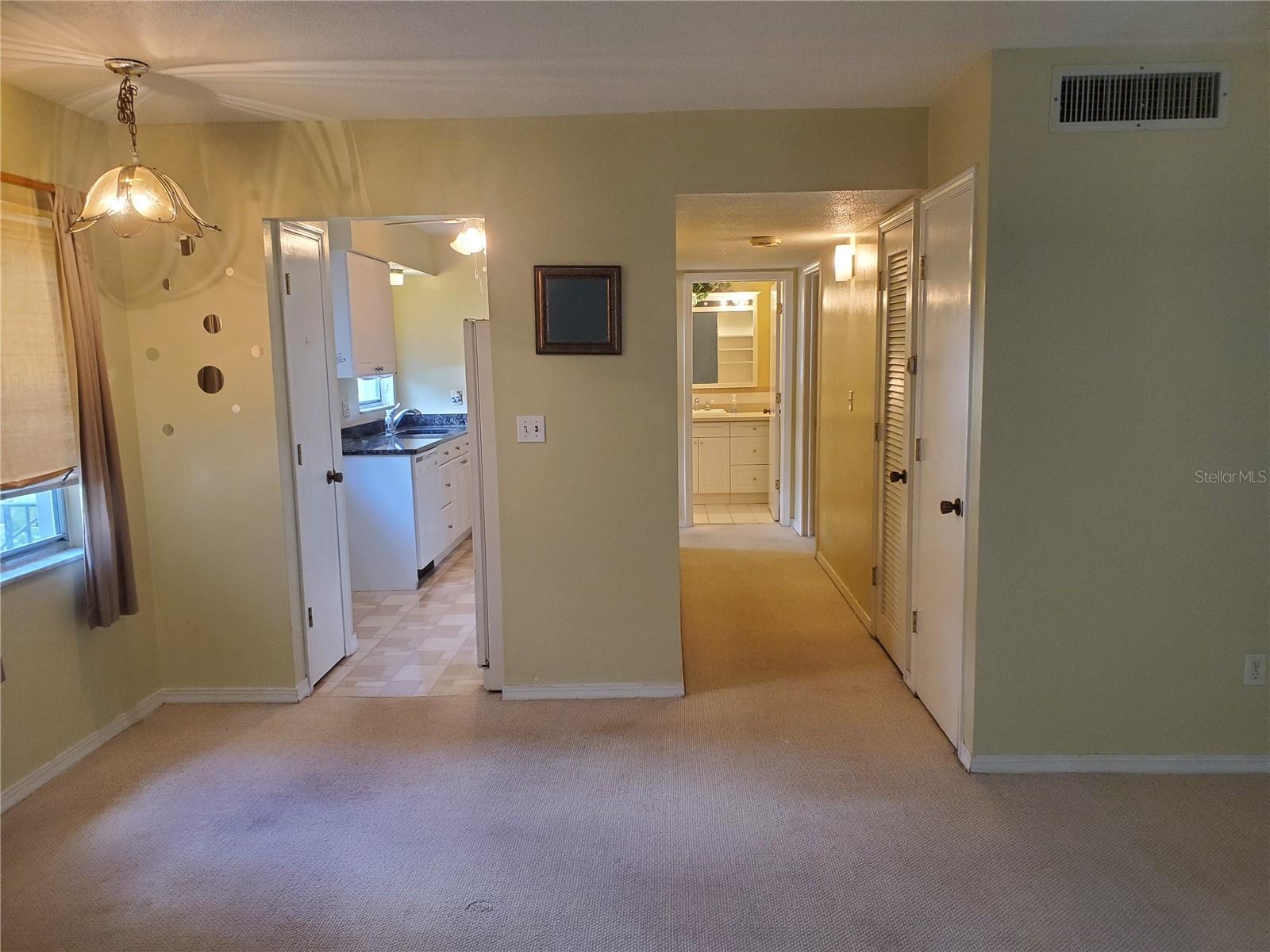 LES CHATEAUX CONDO - Residential