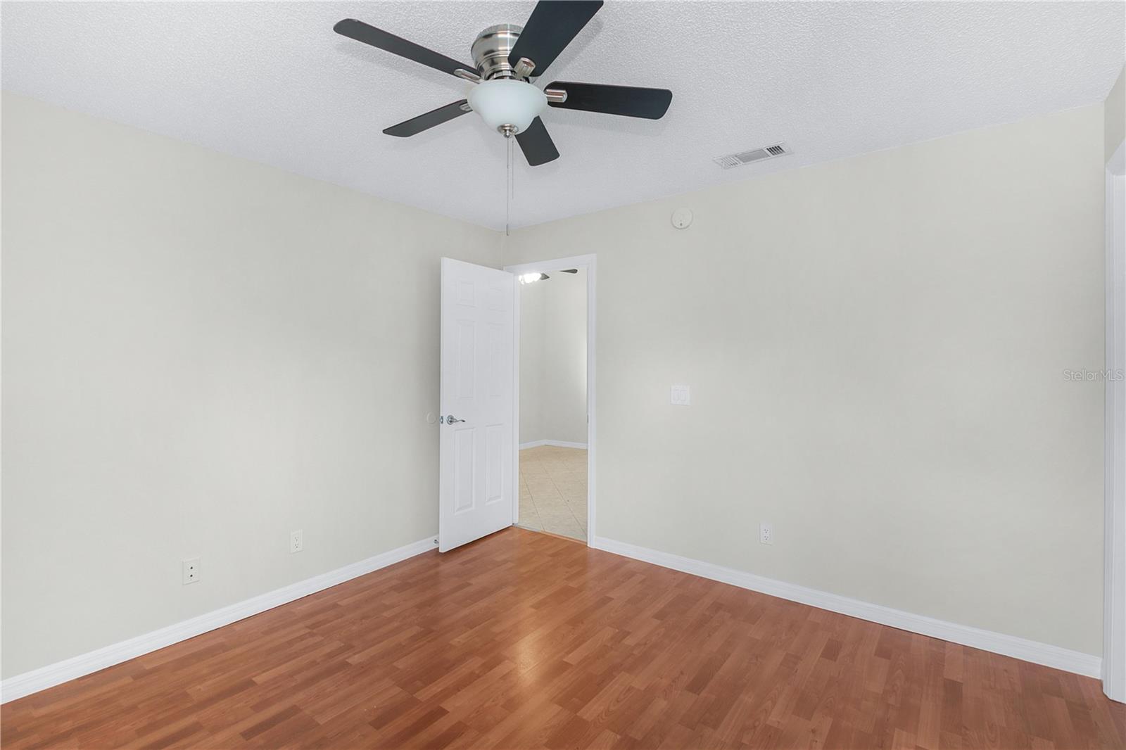 HIDDEN SPGS CONDO - Residential