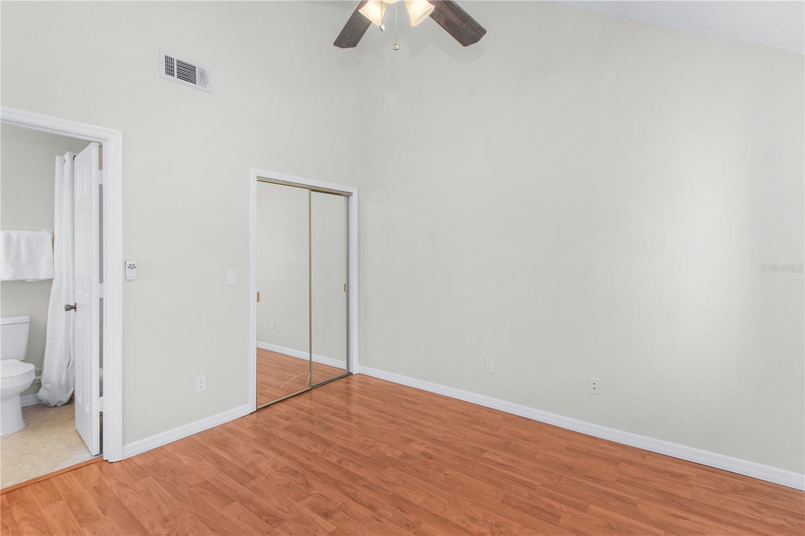 HIDDEN SPGS CONDO - Residential