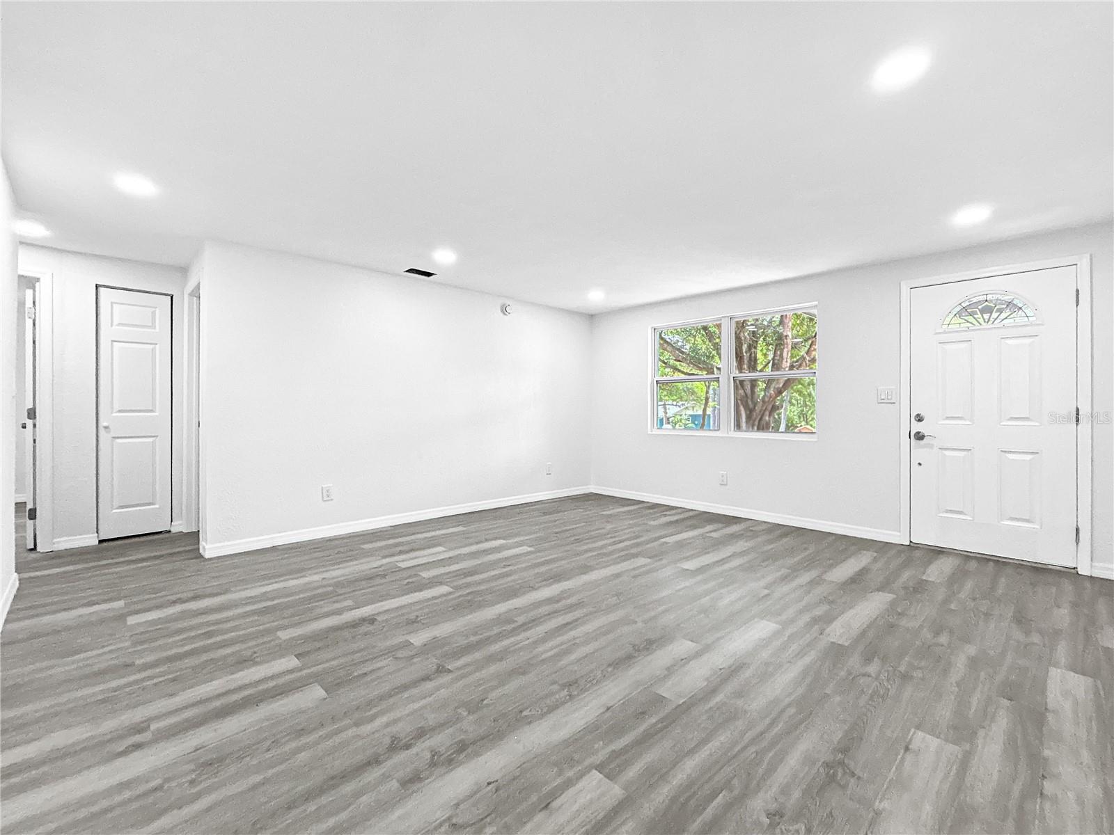 CRYSTAL PARADISE ESTATES UNIT 03 - Residential