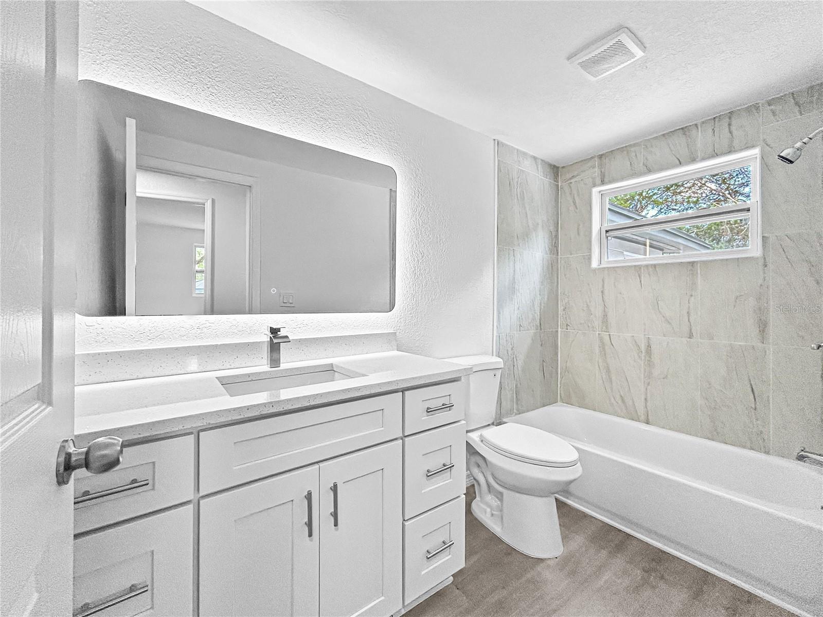 CRYSTAL PARADISE ESTATES UNIT 03 - Residential