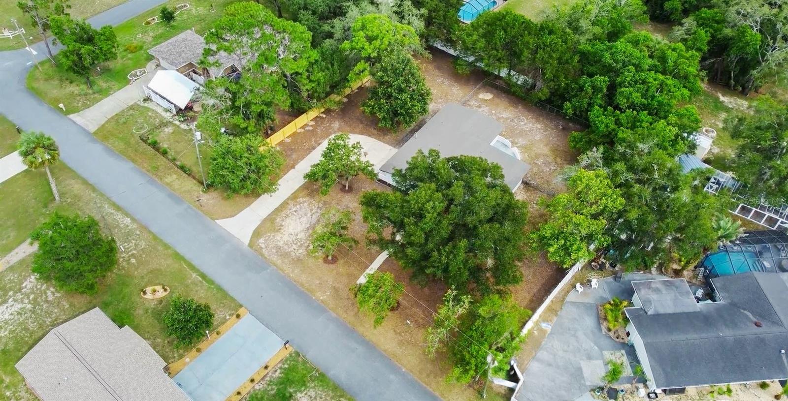 CRYSTAL PARADISE ESTATES UNIT 03 - Residential