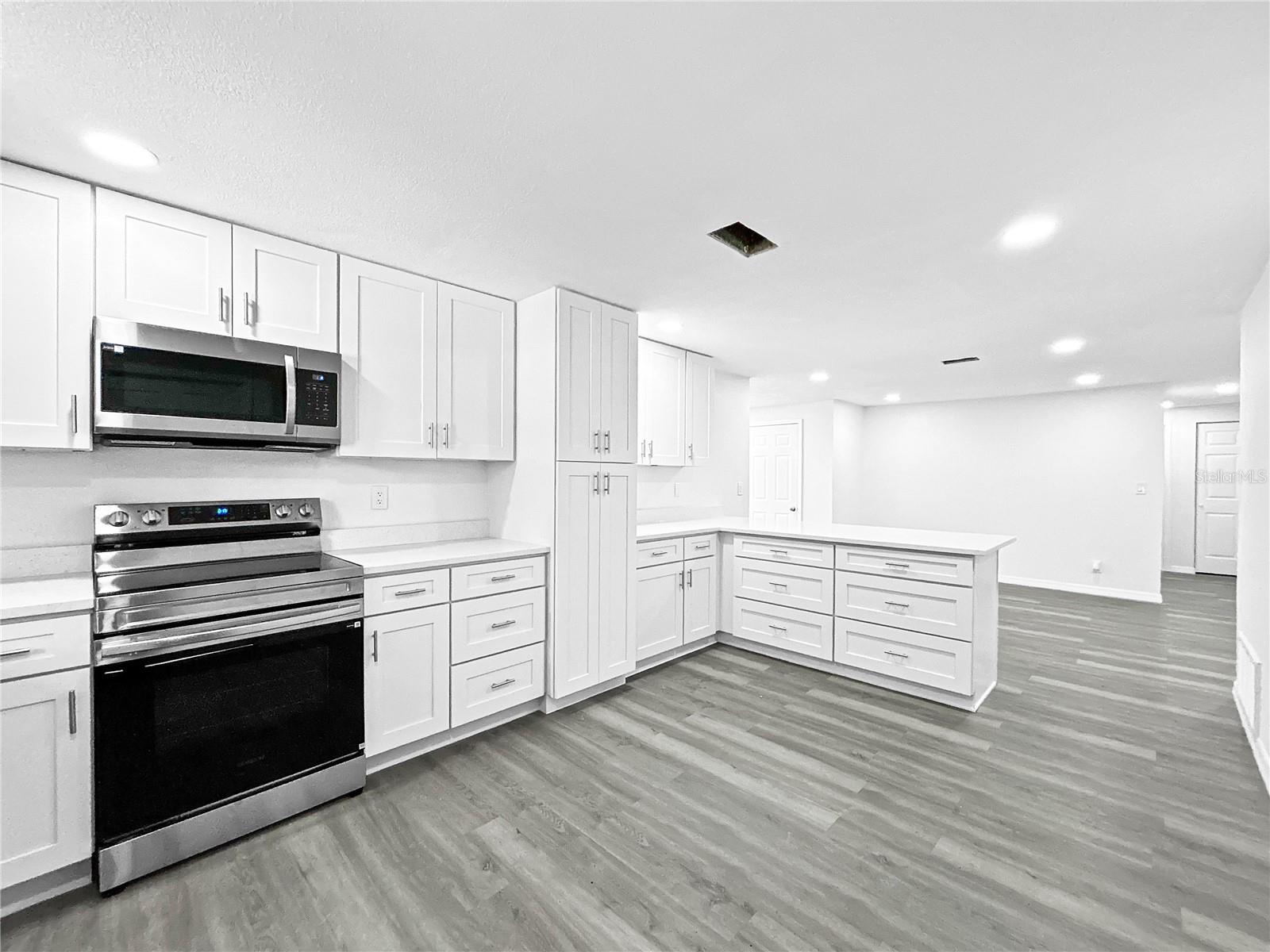 CRYSTAL PARADISE ESTATES UNIT 03 - Residential