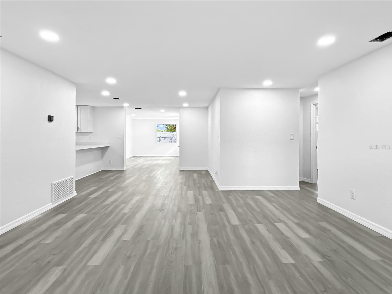 CRYSTAL PARADISE ESTATES UNIT 03 - Residential