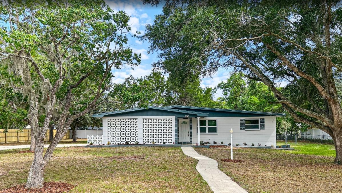 CRYSTAL PARADISE ESTATES UNIT 03 - Residential