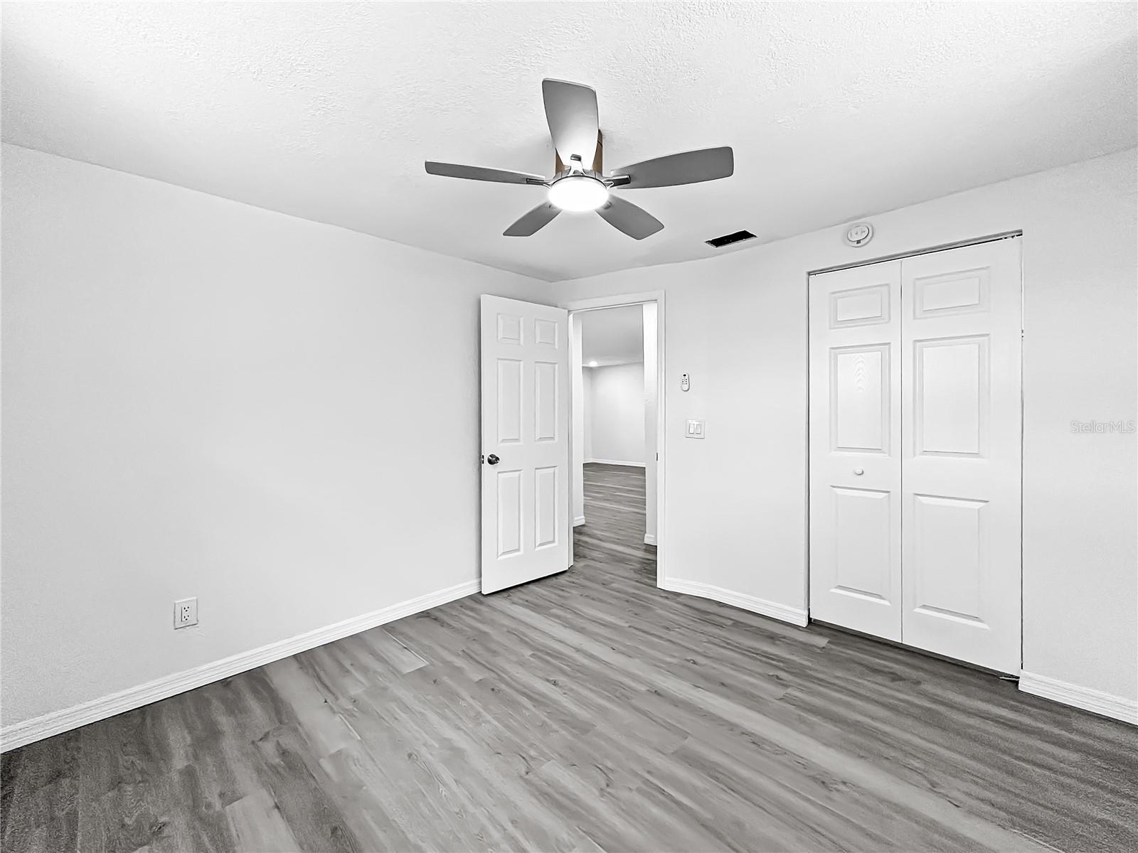 CRYSTAL PARADISE ESTATES UNIT 03 - Residential