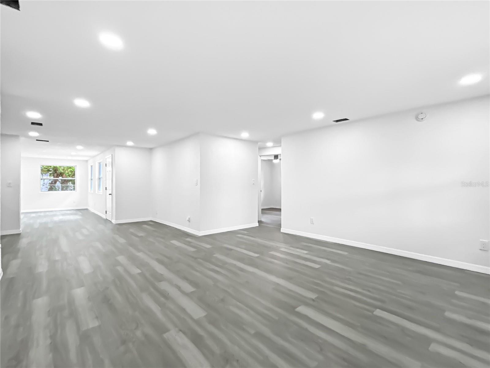 CRYSTAL PARADISE ESTATES UNIT 03 - Residential