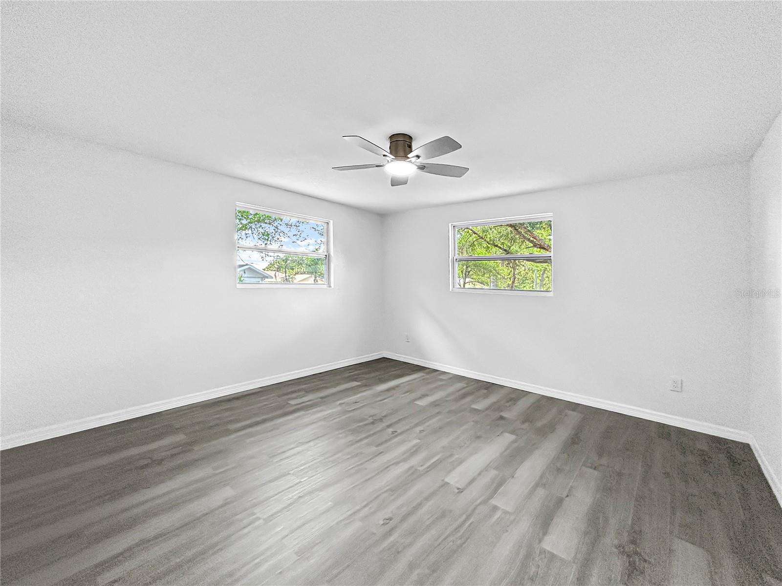 CRYSTAL PARADISE ESTATES UNIT 03 - Residential