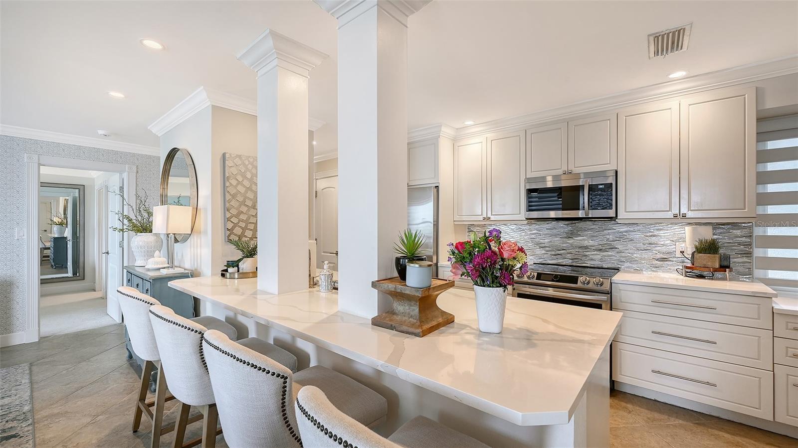 HARBOR HOUSE - Residential