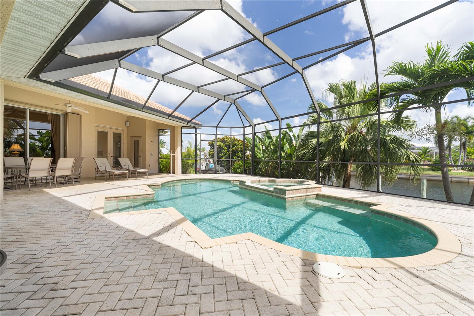 PUNTA GORDA ISLES SEC 12 - Residential