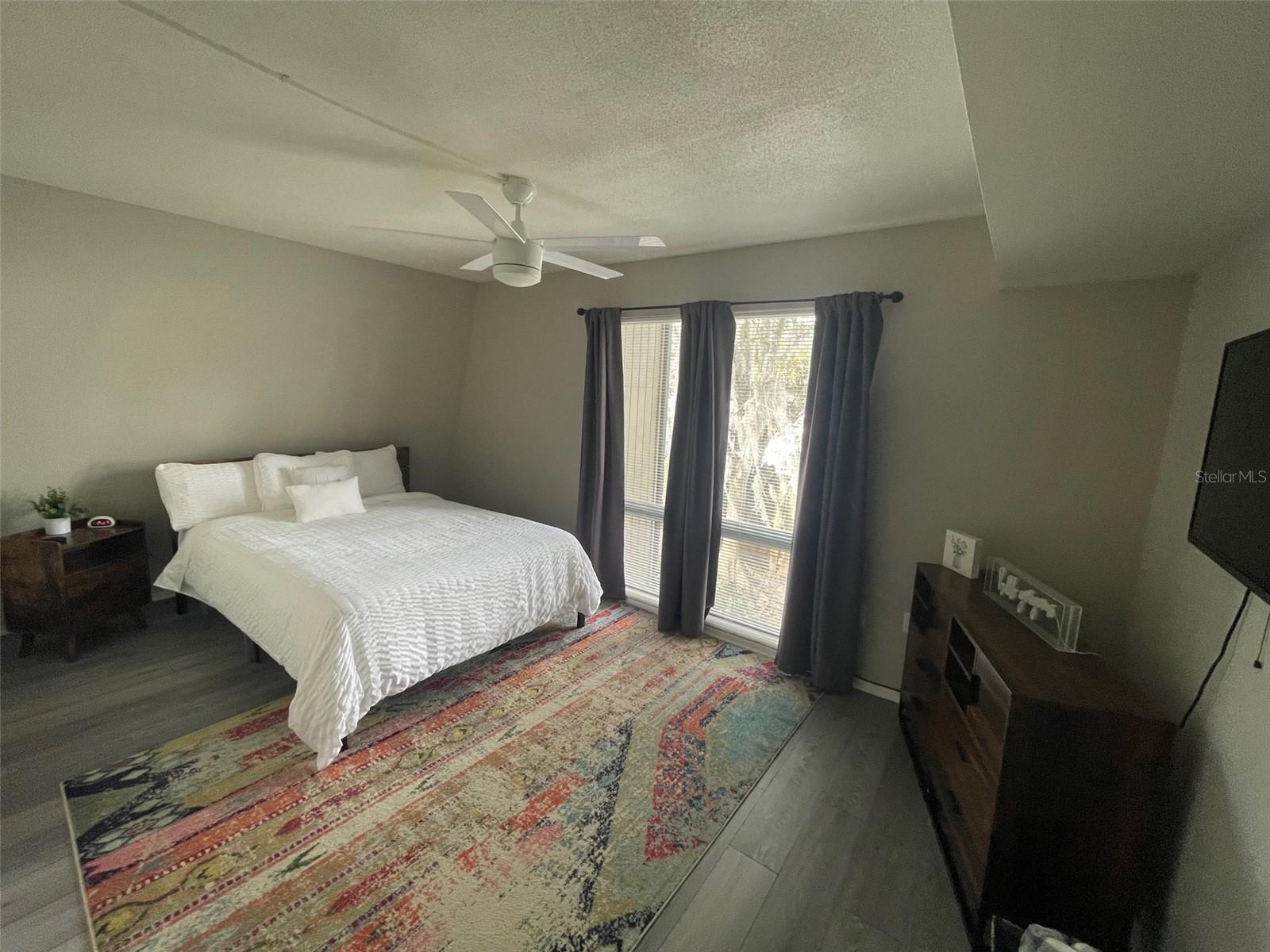 SUMMIT HOUSE - Residential
