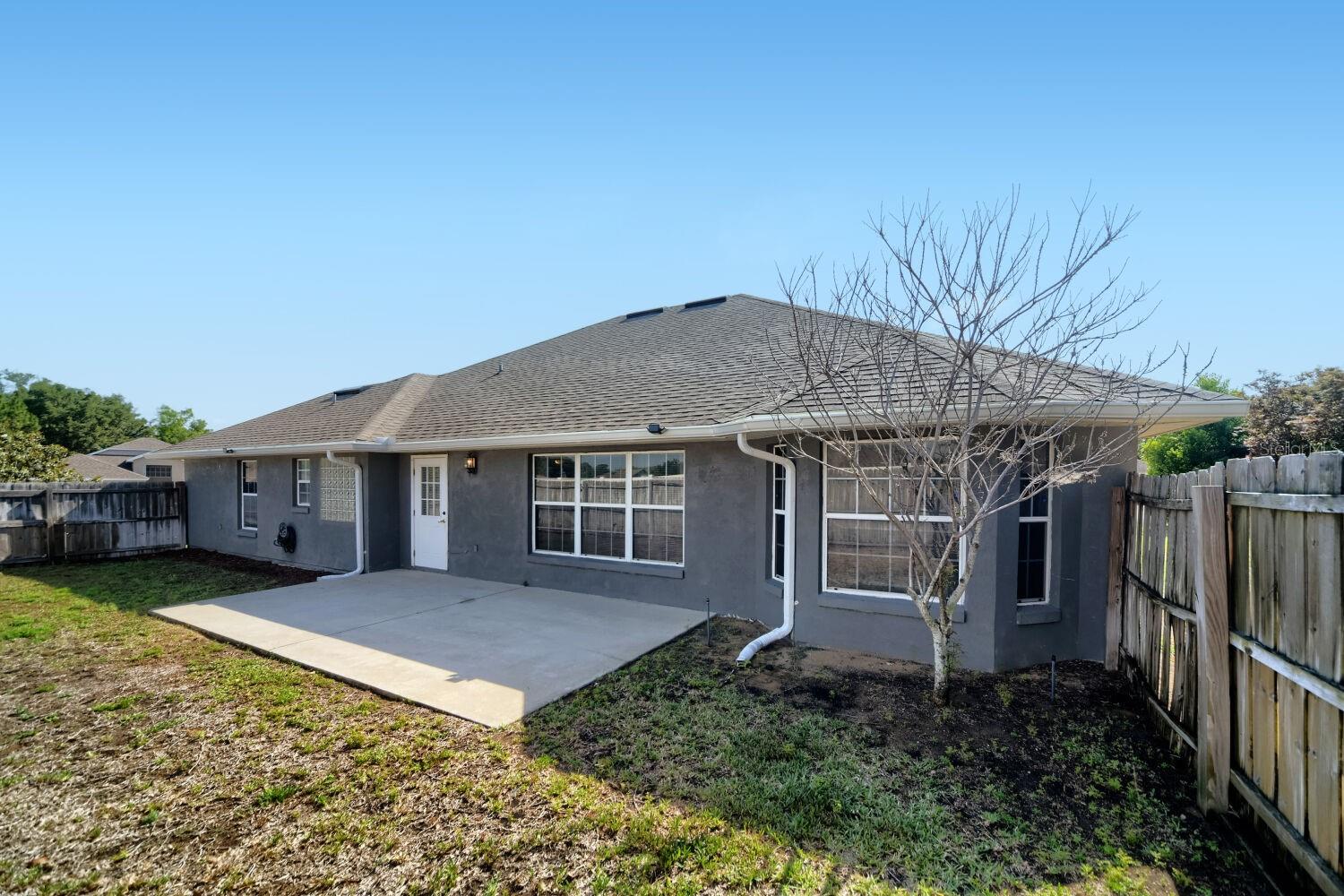 TAVARES GROVES AT BAYTREE PH 03 - Residential