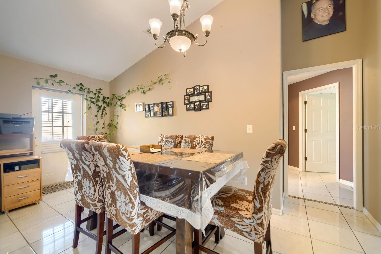 TAVARES GROVES AT BAYTREE PH 03 - Residential