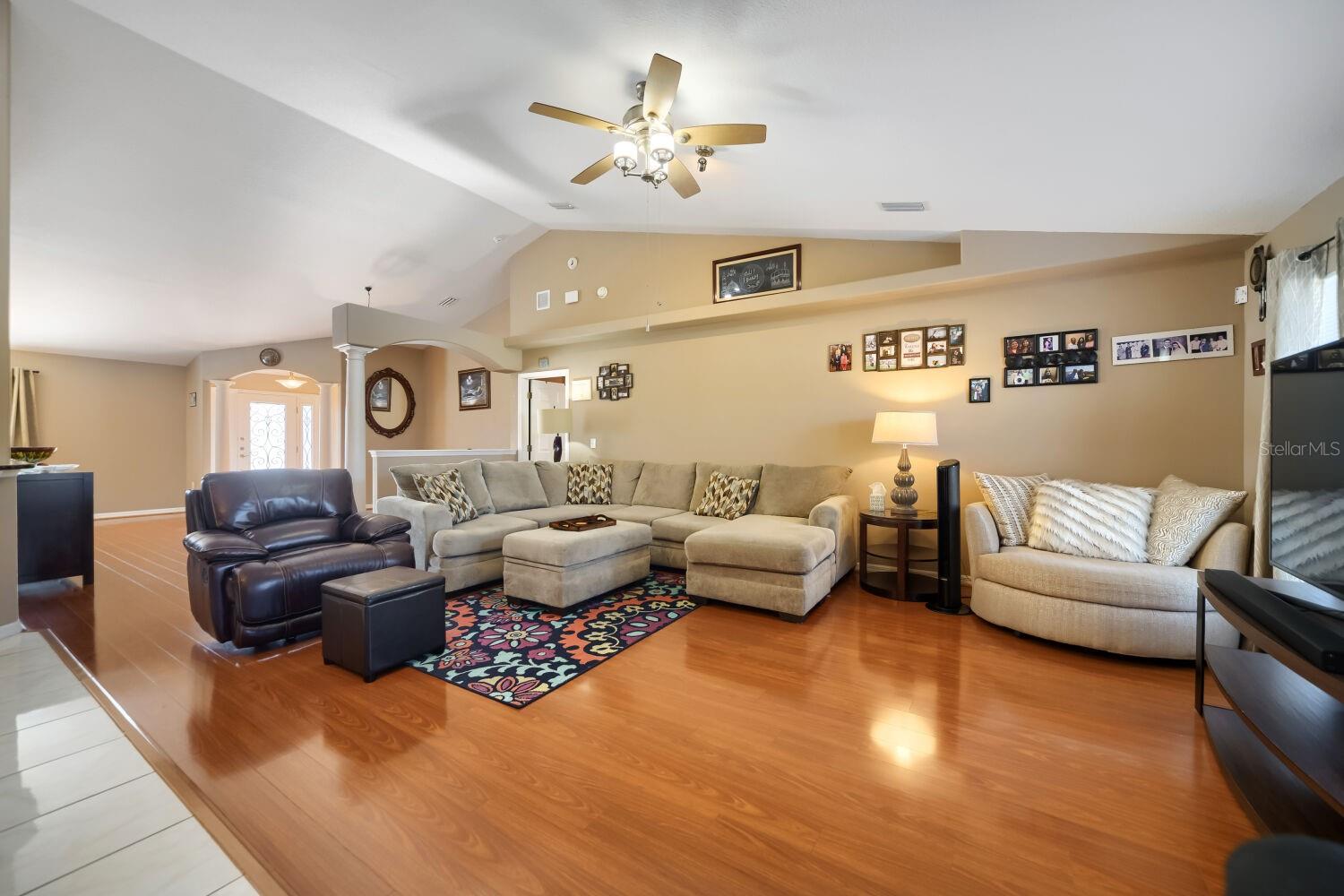 TAVARES GROVES AT BAYTREE PH 03 - Residential