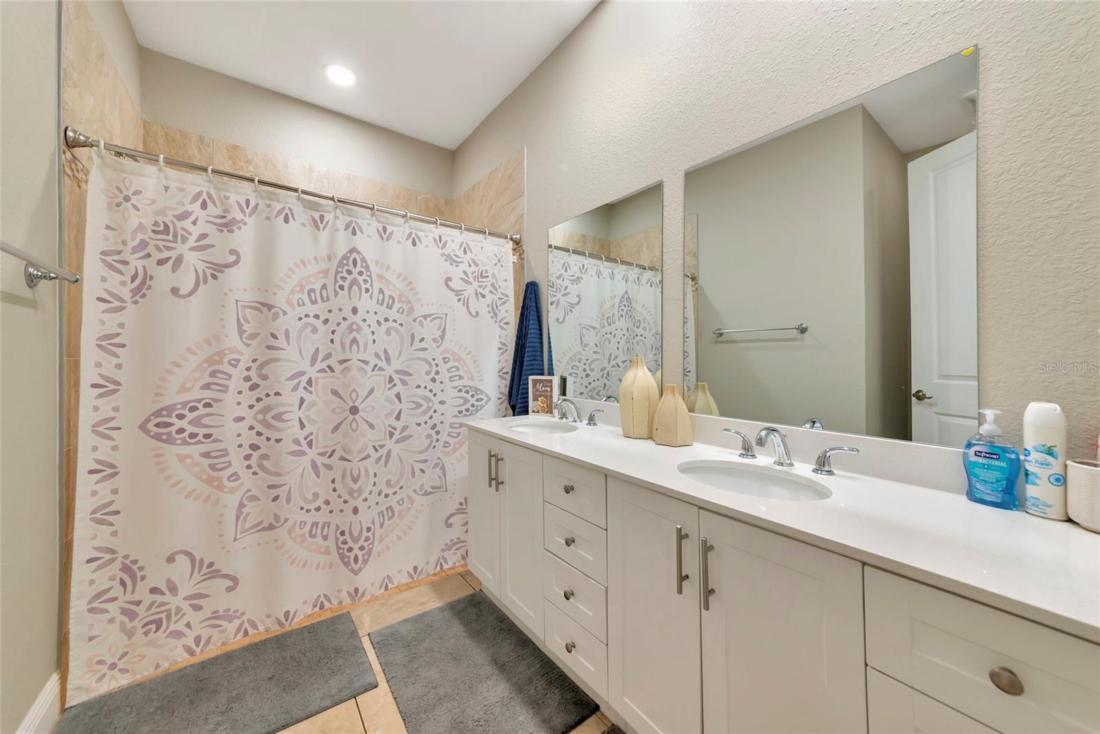 HIGHLAND FIRST ADD - Residential
