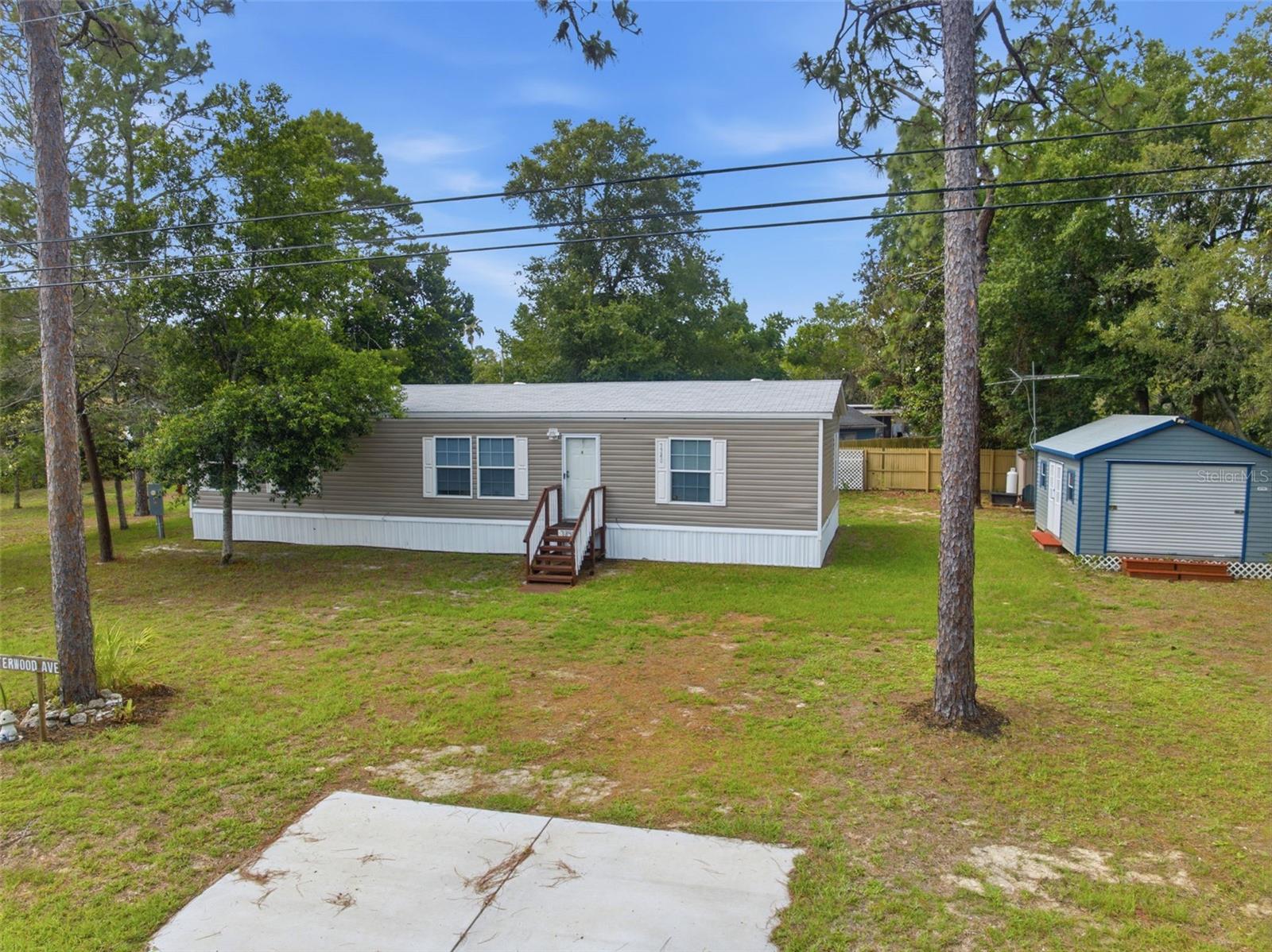 WEEKI WACHEE ACRES ADD - Residential