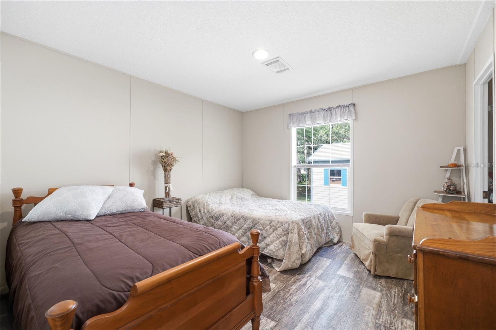 WEEKI WACHEE ACRES ADD - Residential