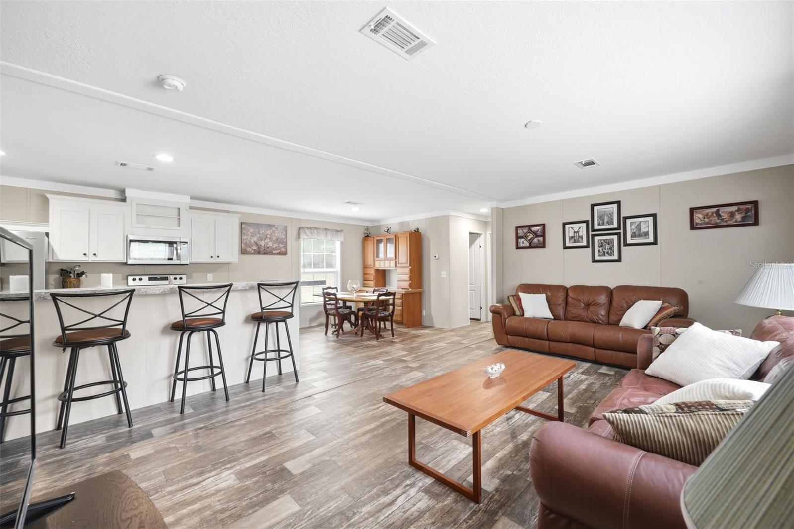 WEEKI WACHEE ACRES ADD - Residential
