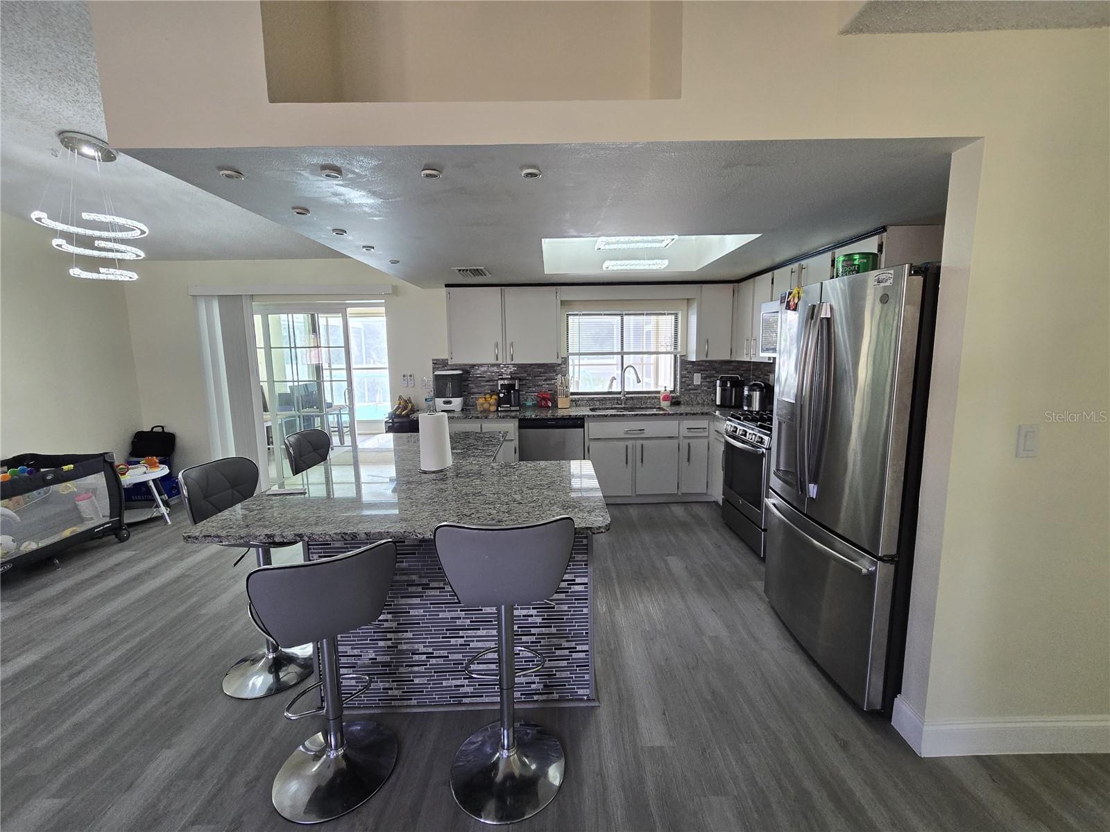 SPRING HILL - Residential