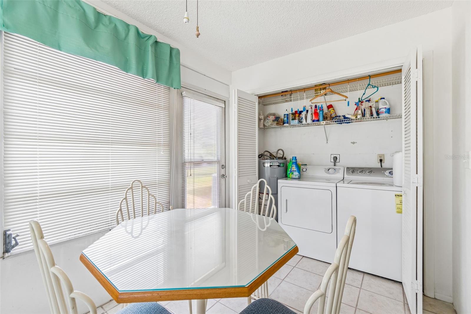 VILLAGE WOODS CONDO PH 01 - Residential