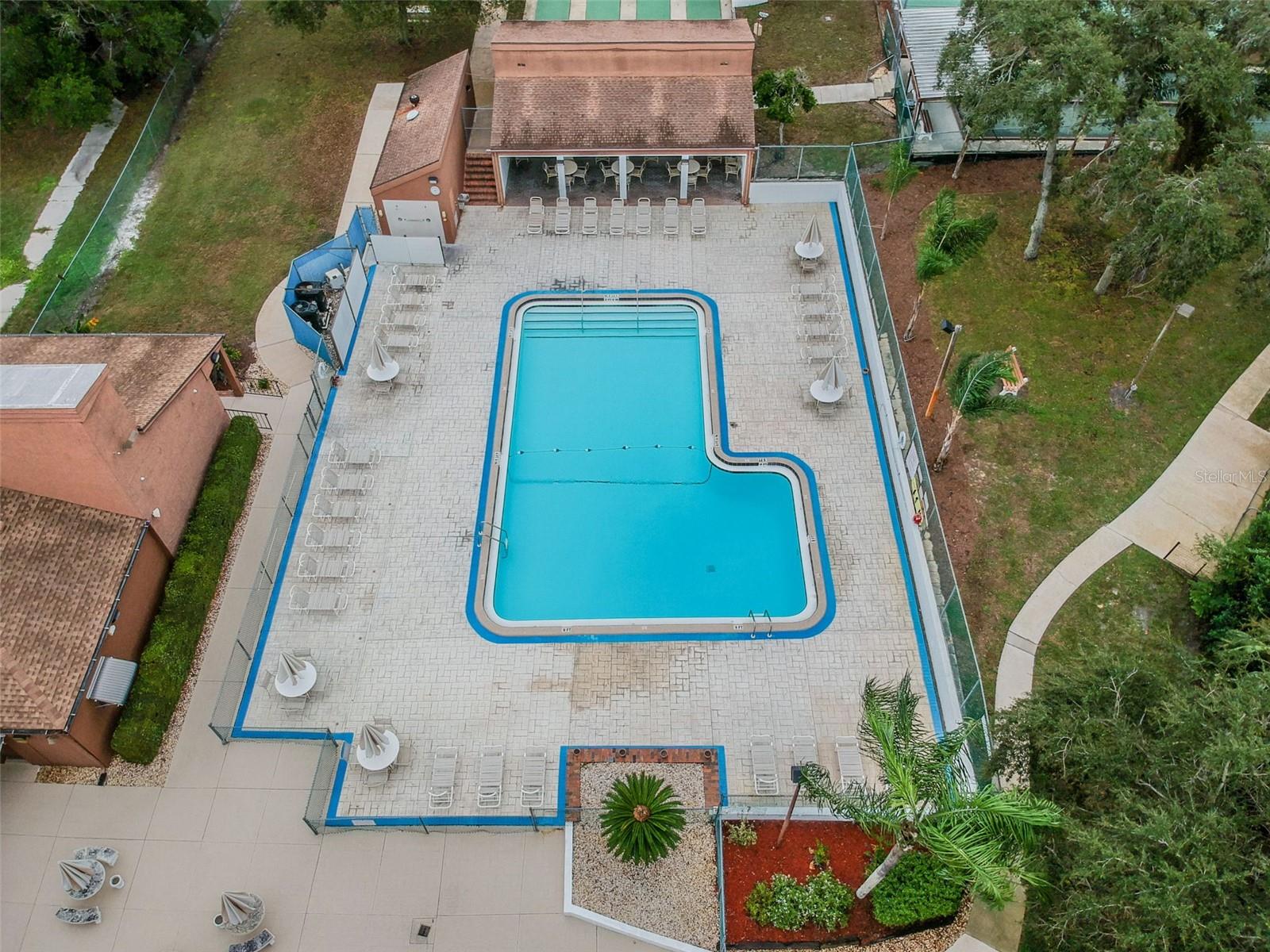 VILLAGE WOODS CONDO PH 01 - Residential