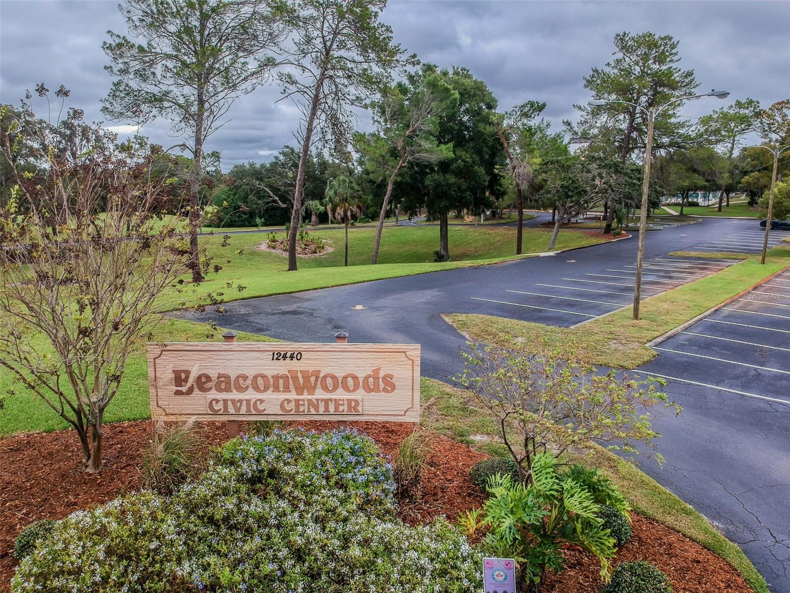 VILLAGE WOODS CONDO PH 01 - Residential