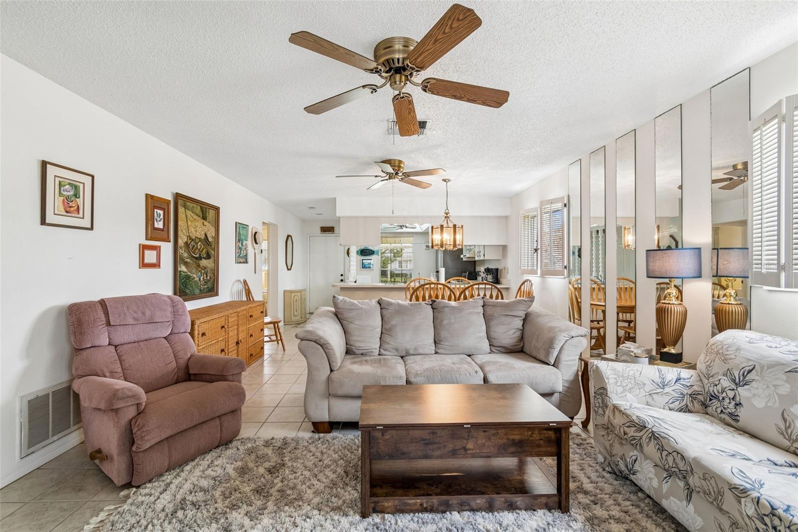 VILLAGE WOODS CONDO PH 01 - Residential