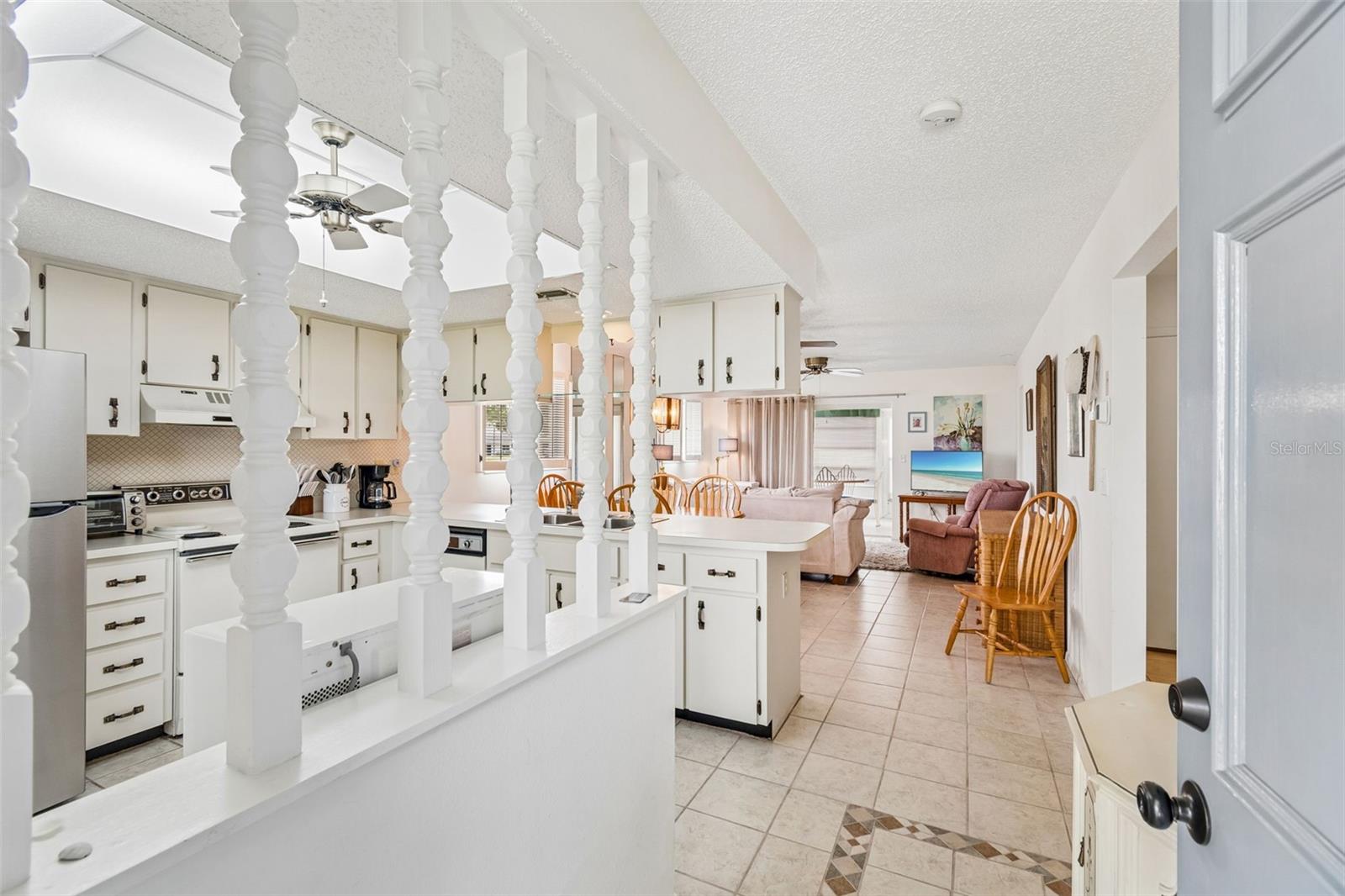VILLAGE WOODS CONDO PH 01 - Residential