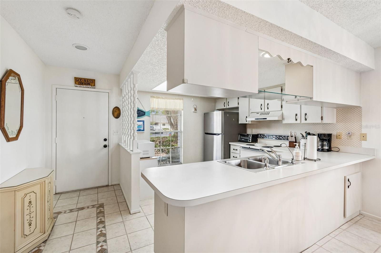VILLAGE WOODS CONDO PH 01 - Residential