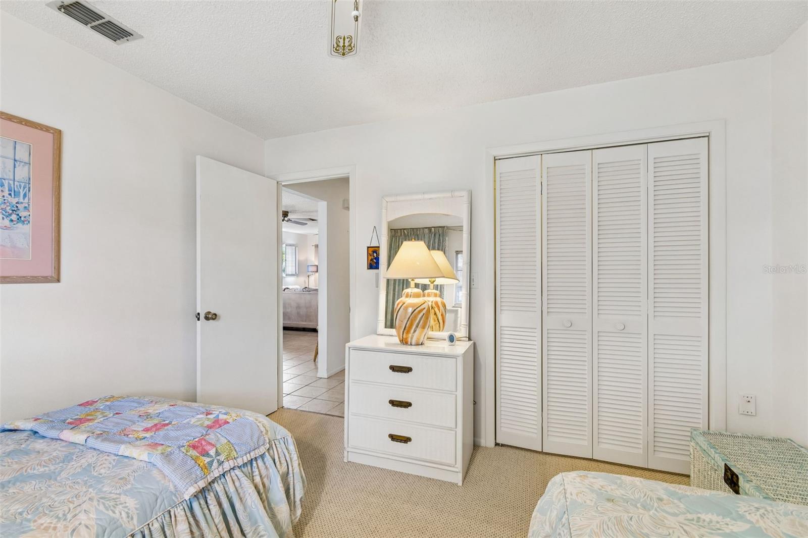 VILLAGE WOODS CONDO PH 01 - Residential