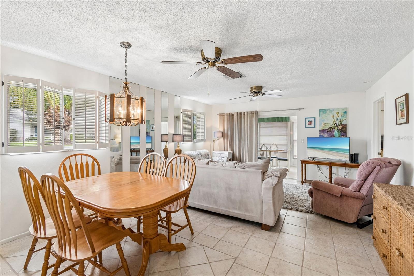 VILLAGE WOODS CONDO PH 01 - Residential
