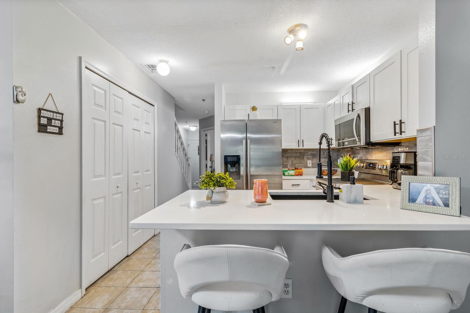 WINDSOR OAKS - Residential
