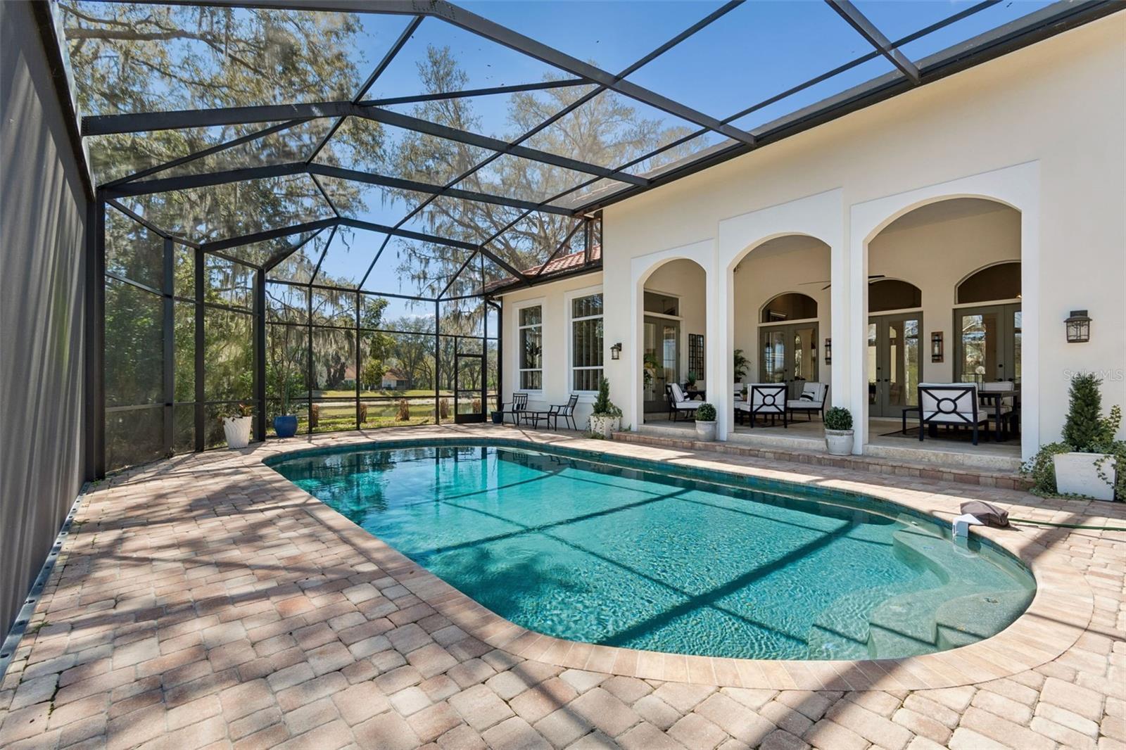 WATERFORD ON LAKE BERNADETTE - Residential