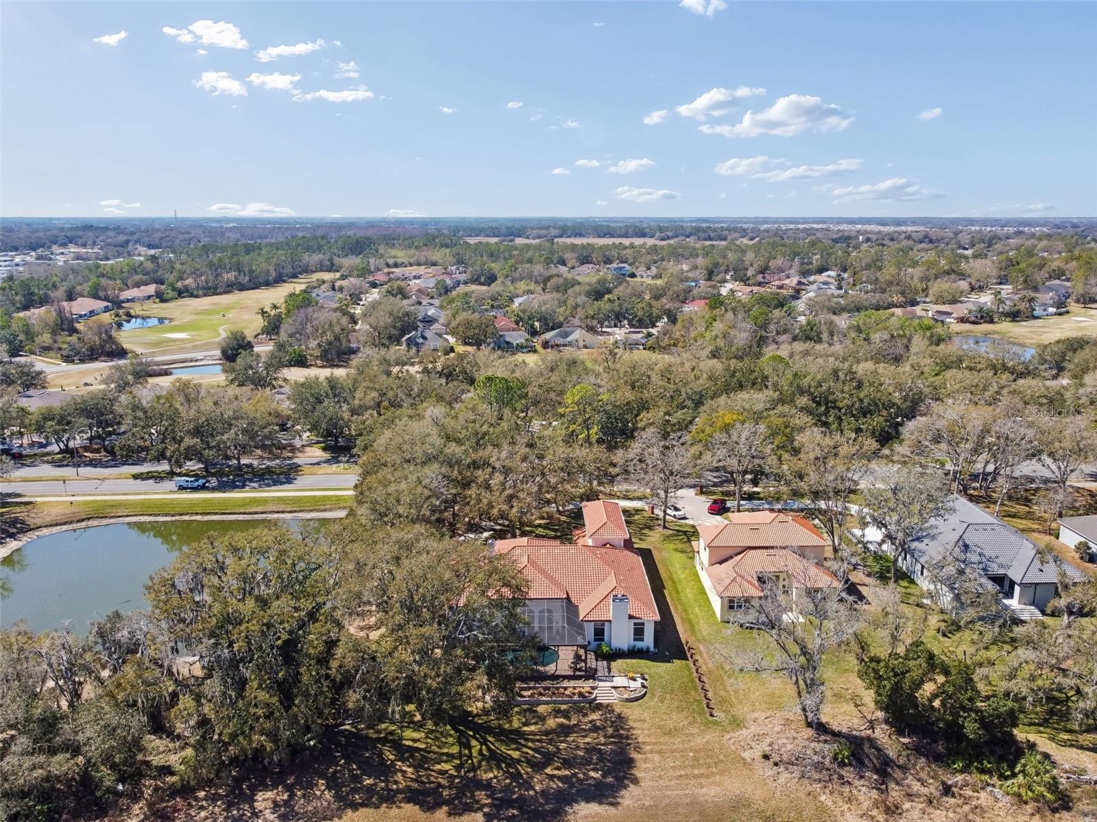 WATERFORD ON LAKE BERNADETTE - Residential
