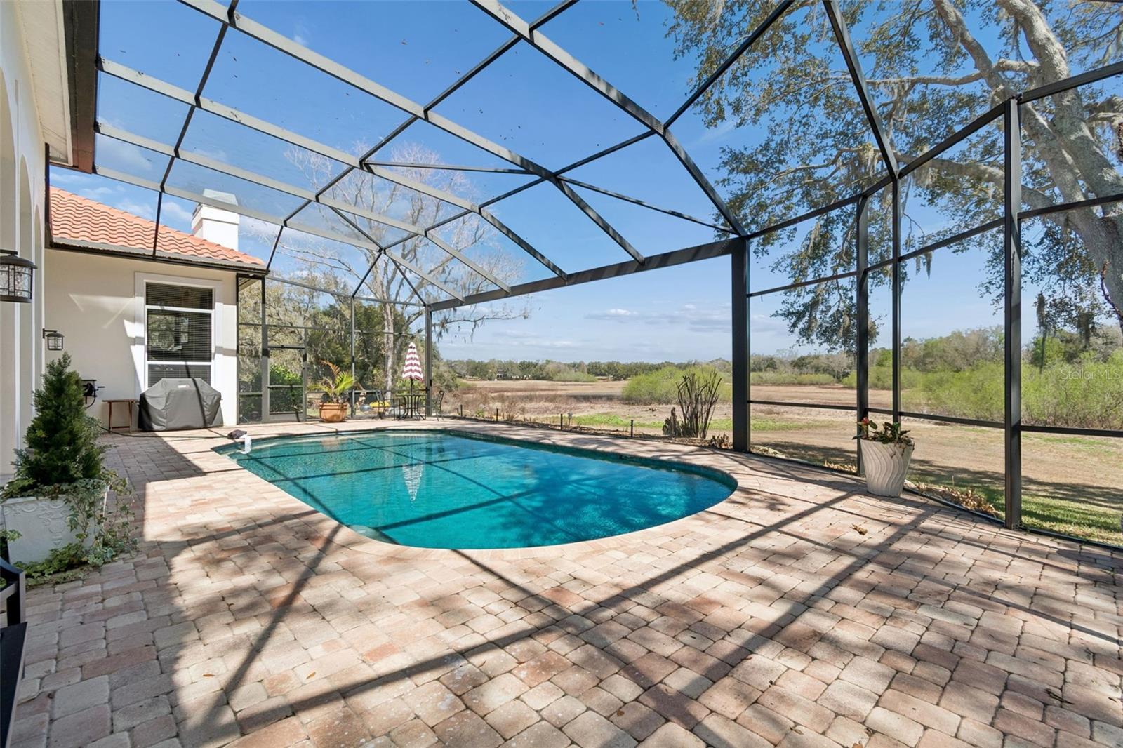 WATERFORD ON LAKE BERNADETTE - Residential