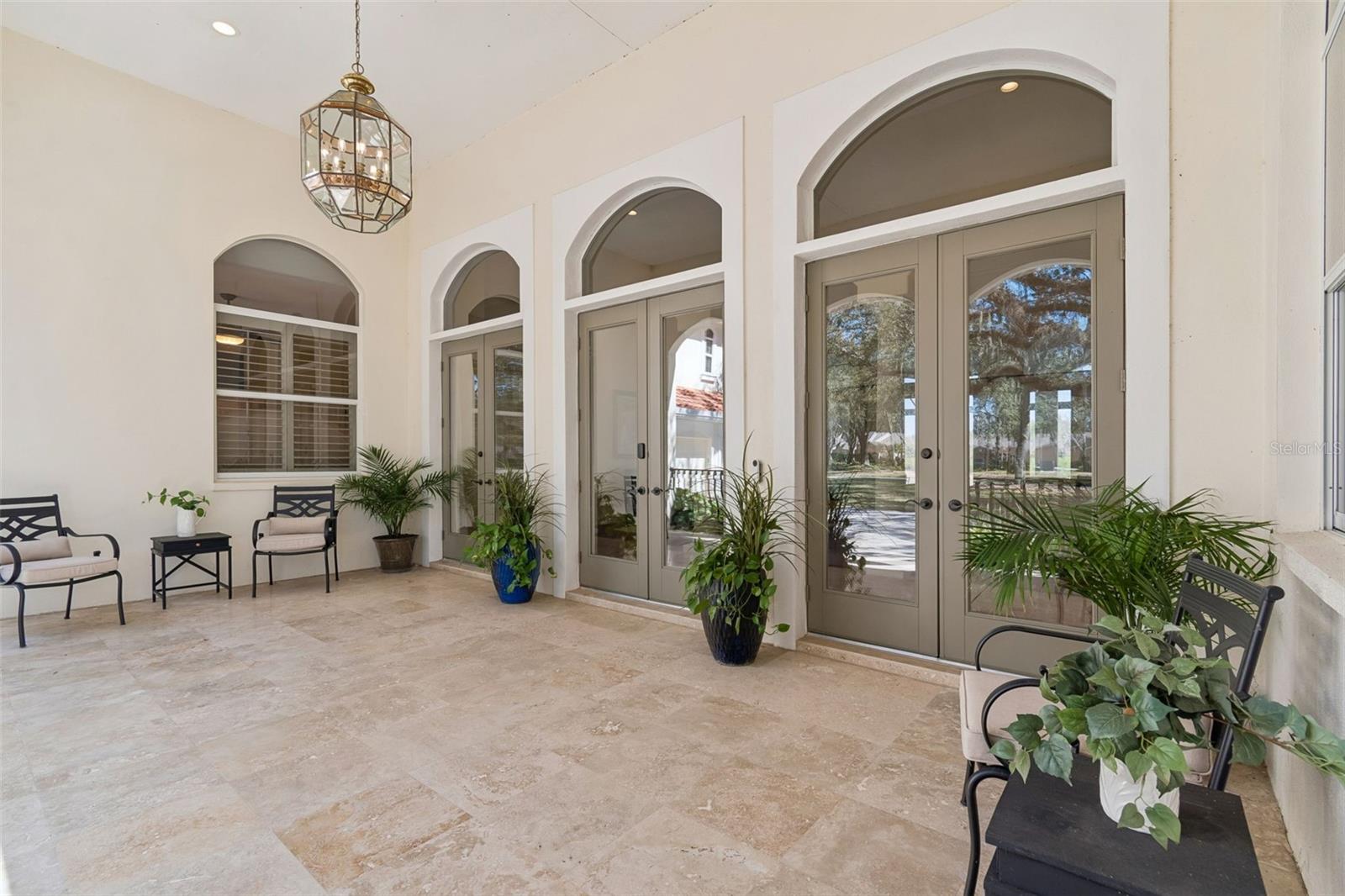 WATERFORD ON LAKE BERNADETTE - Residential
