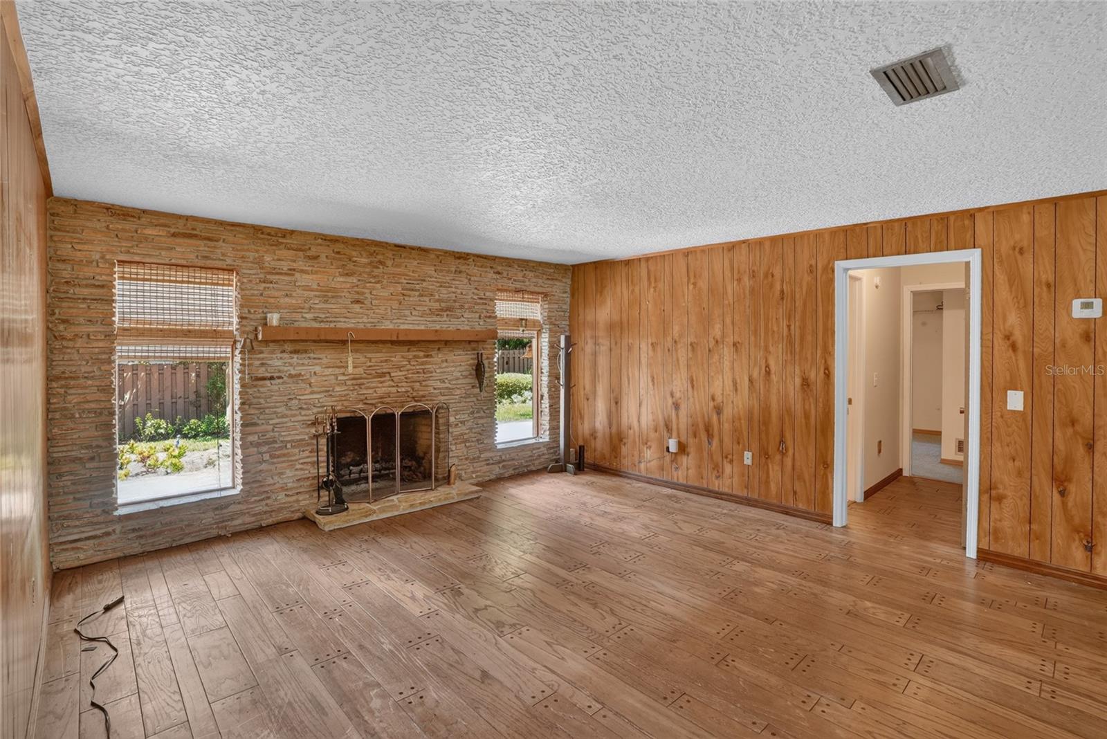WINDERMERE DOWNS - Residential