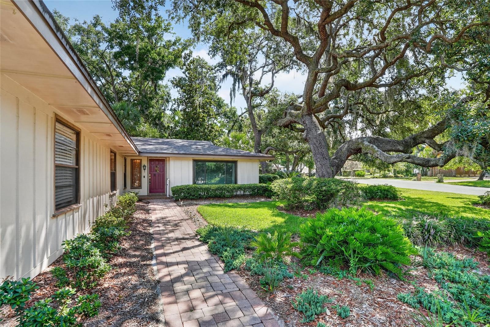 WINDERMERE DOWNS - Residential