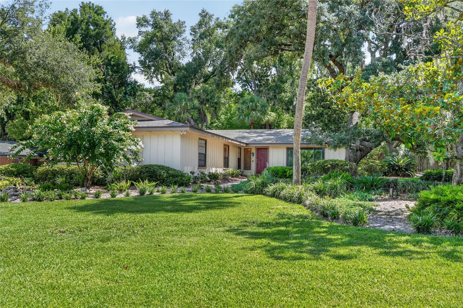 WINDERMERE DOWNS - Residential