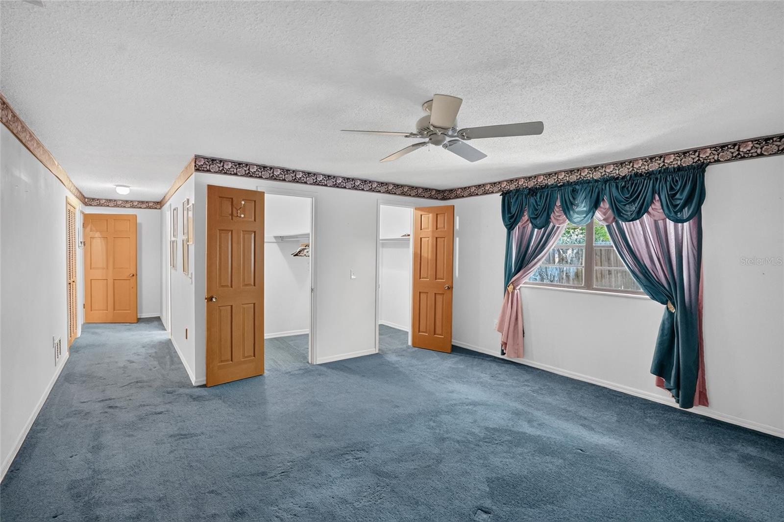 WINDERMERE DOWNS - Residential